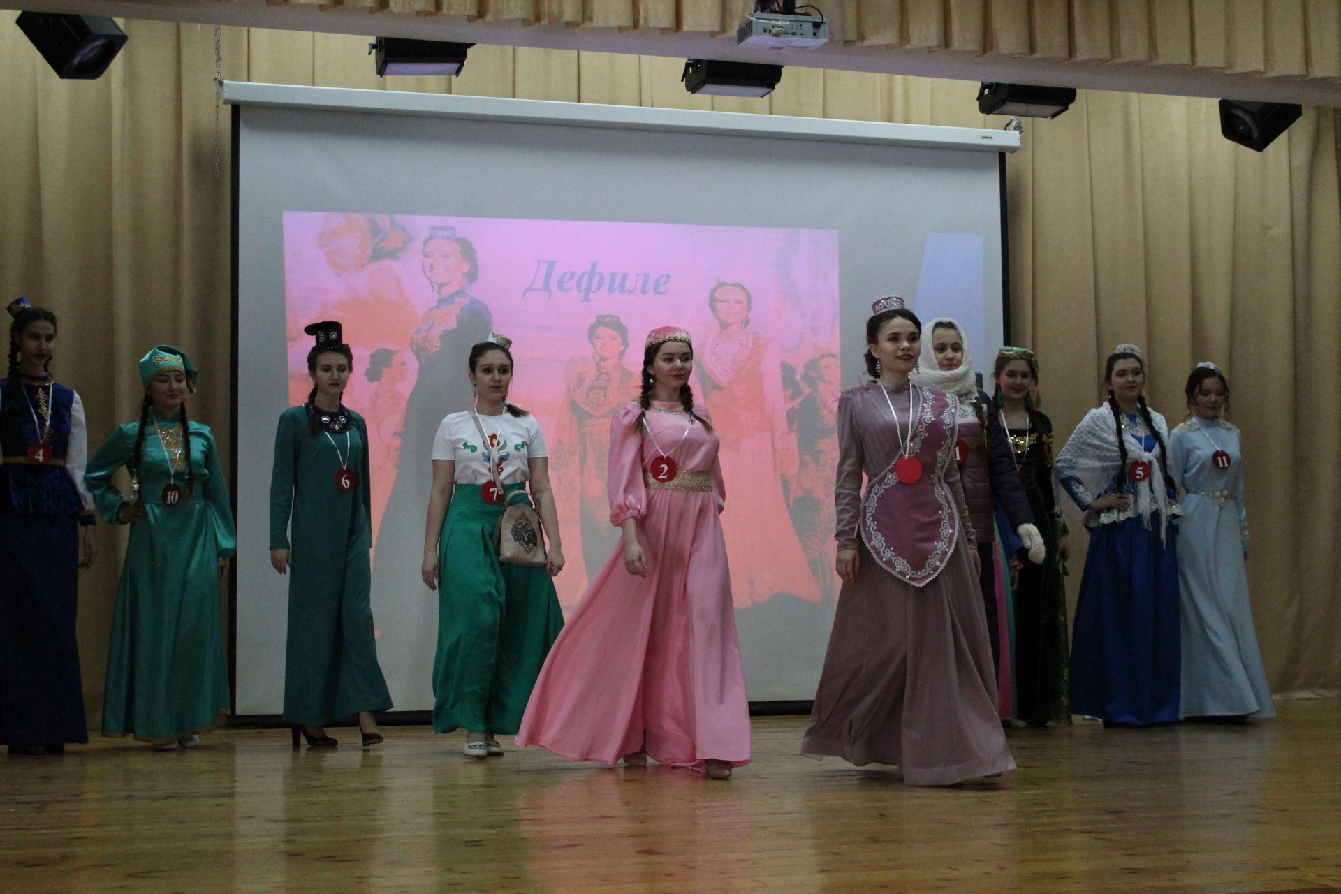 Студентлары арасында Республика күләмендә «Татар кызы» бәйгесе