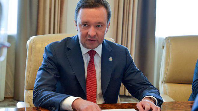 Татарстан Премьер-министры Илдар Халиков үз теләге белән эшеннән китте