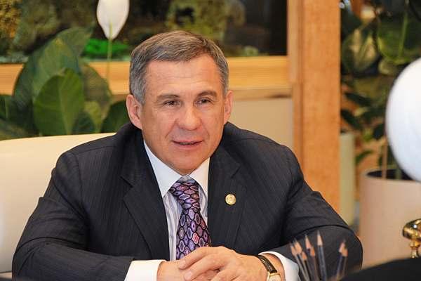 Губернаторларның илкүләм рейтингында Рөстәм Миңнеханов өченче урынны алган