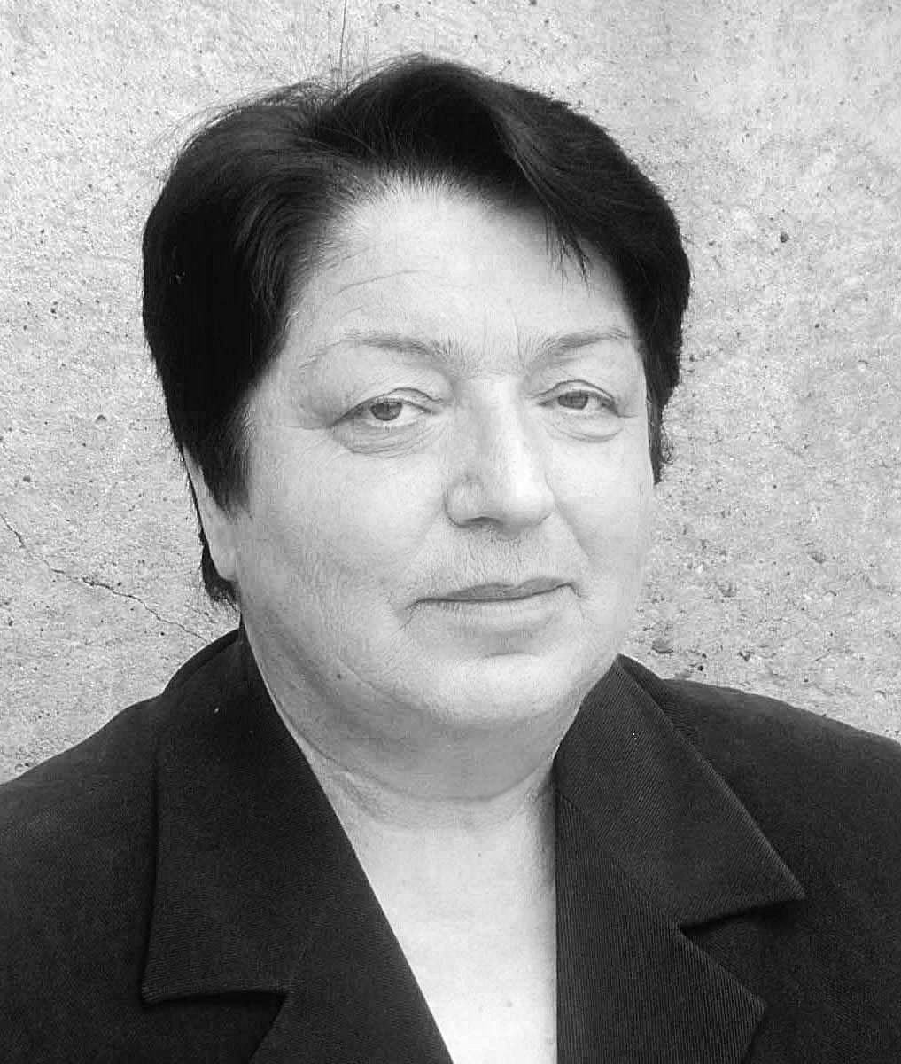 Роза Пазова