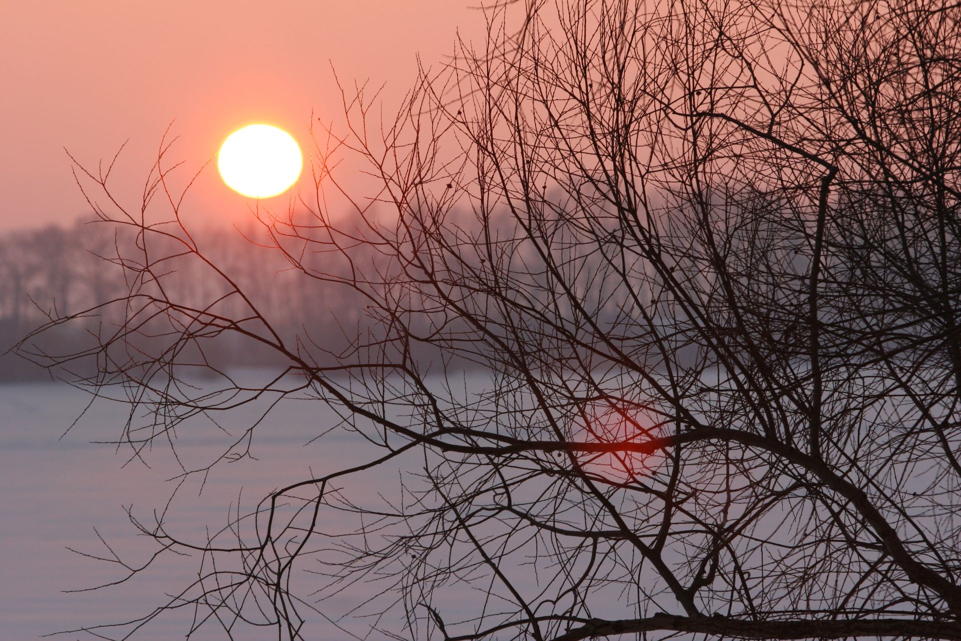 Җир белән күк арасы