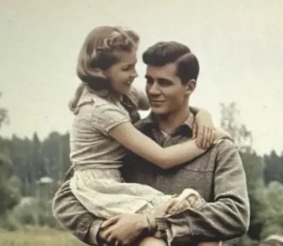 Фирдәвес, Нәҗибә һәм мин