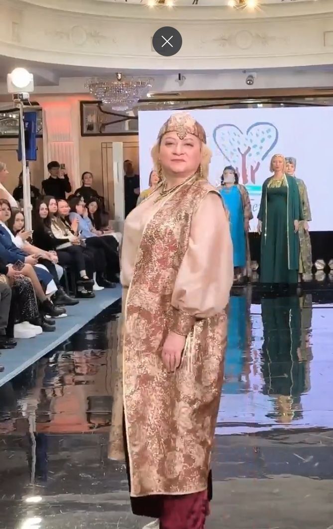 Казан кызлары – Питерда мода подиумында