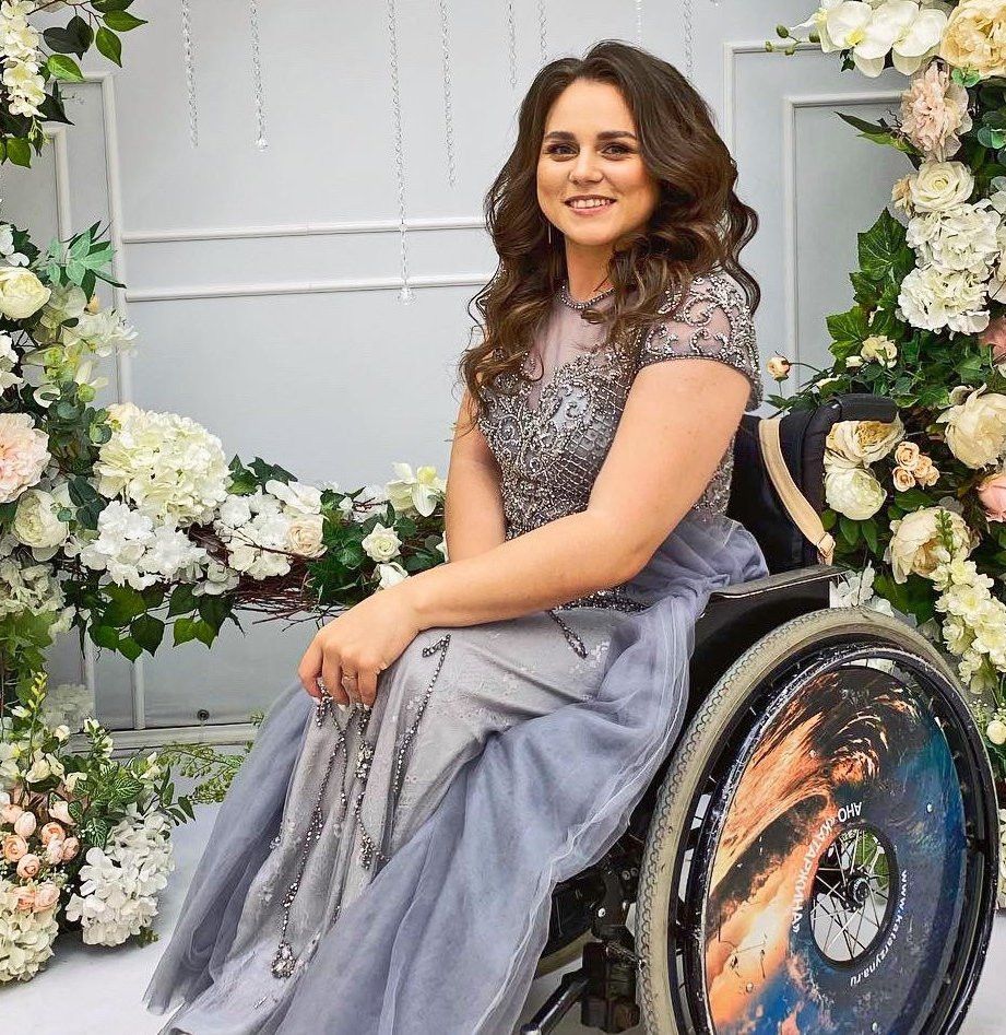 Унбишенче каттан бер караш