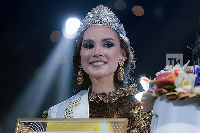 «Мисс Татарстан-2018»: Салават җиңәргә булышмады, әти-әни – булышты