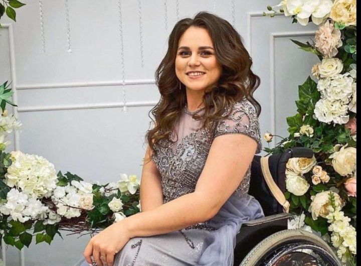 Унбишенче каттан бер караш