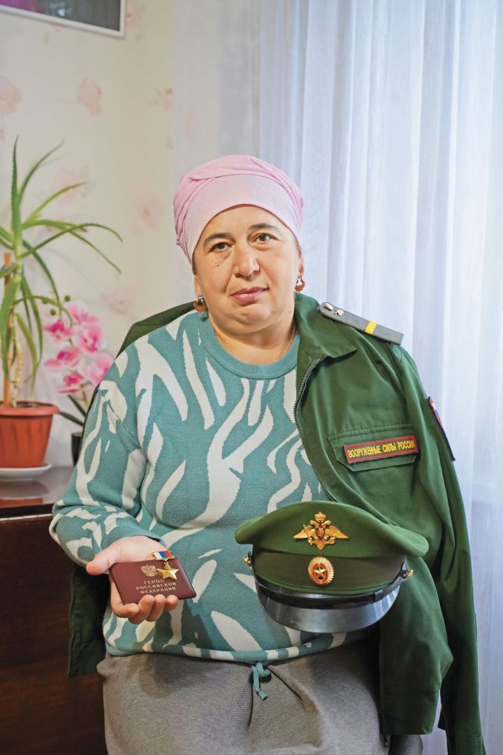 Дамир әнисе